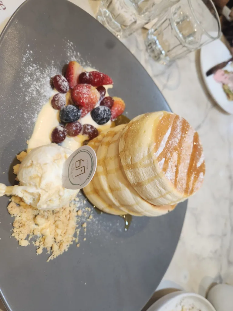 Danielle Art Original Acrylic and Oil Paintings Okay, I'm ready to create SEO-optimized alt text. Please provide the blog title and SEO keywords so I can tailor the alt text appropriately.